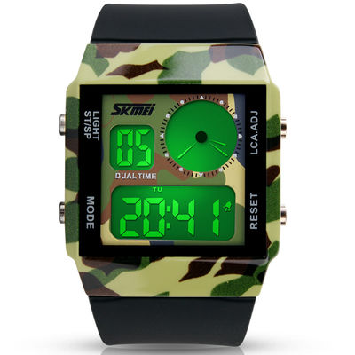 Montre analogue d'affichage à cristaux liquides de couleur d'armée